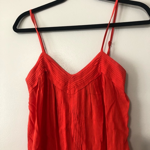 Small Red Express Tank - Picture 2 of 4